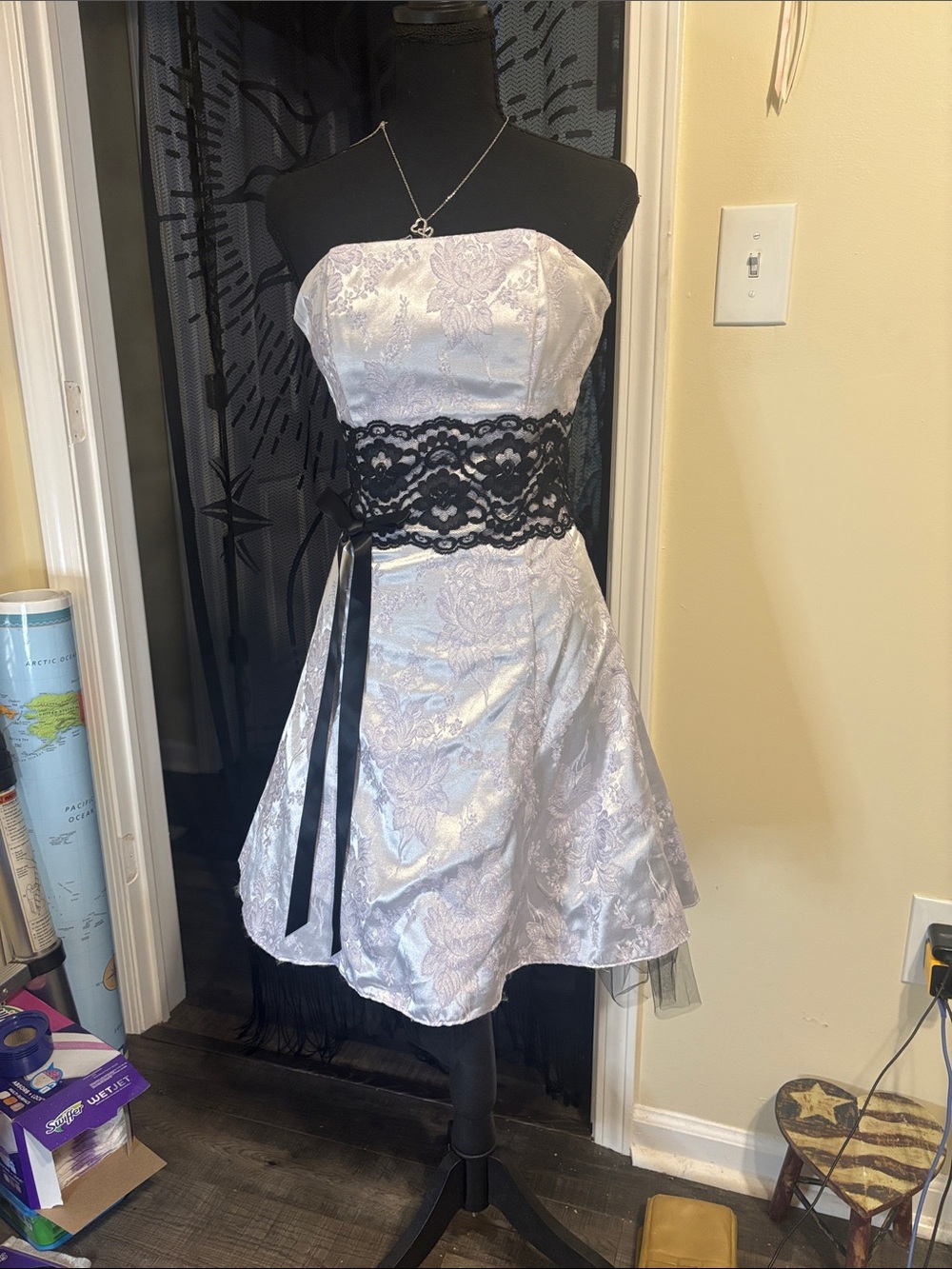 Jessica McClintock Strapless Lace-Waist Light Lavender and Black Cocktail Dress
